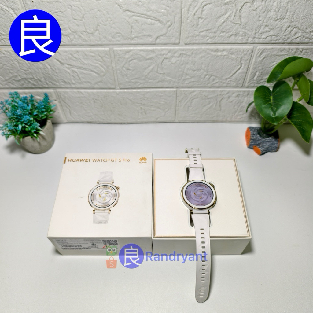 Huawei Watch GT 5 Pro 42mm White Rubber Garansi Resmi Indo Fullset Ori Mulus Like New Bekas Second H