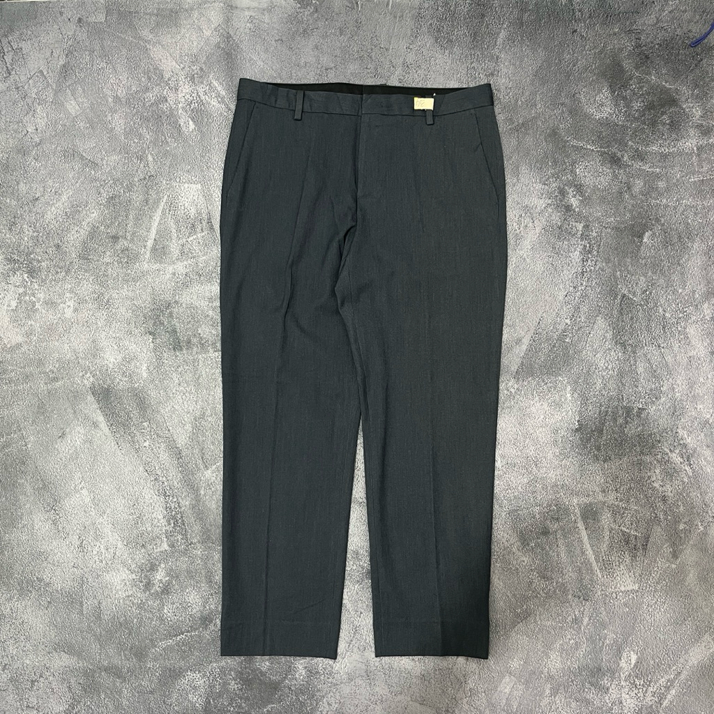Celana Bahan / Celana Formal / Trousers Pants / Vintage / Second / GIORDANO