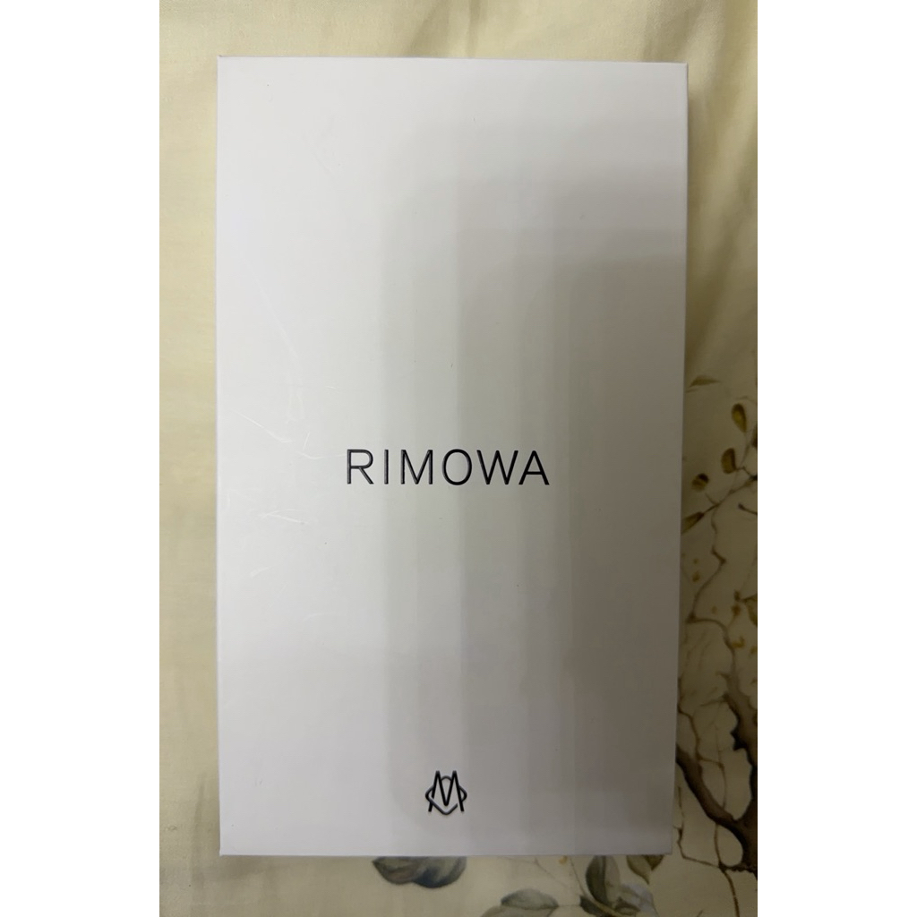 iphone 16 pro max rimowa case