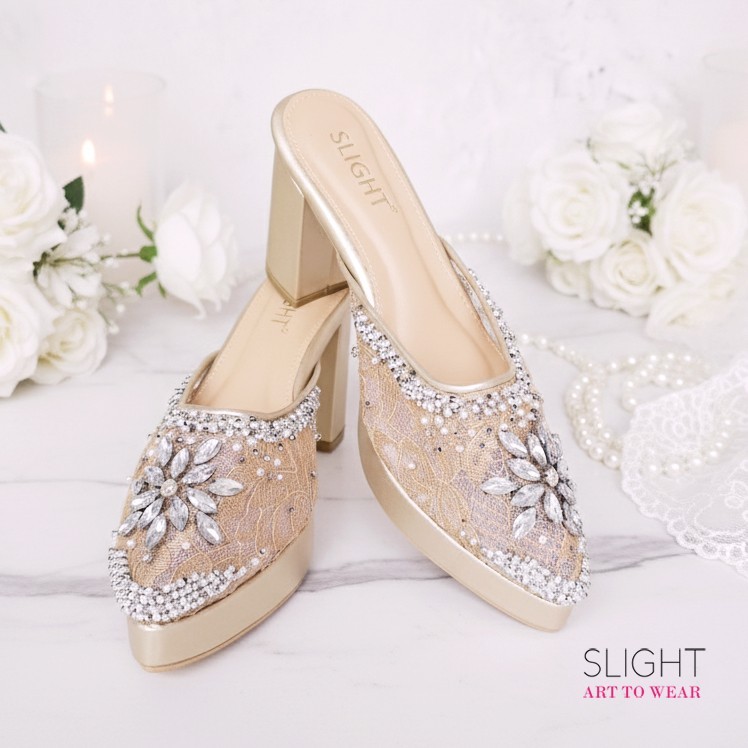 SLIGHT Sepatu Sandal Selop Amarylis Pointed High Heels 7 cm Wedding Pesta Payet Putih Silver Gold