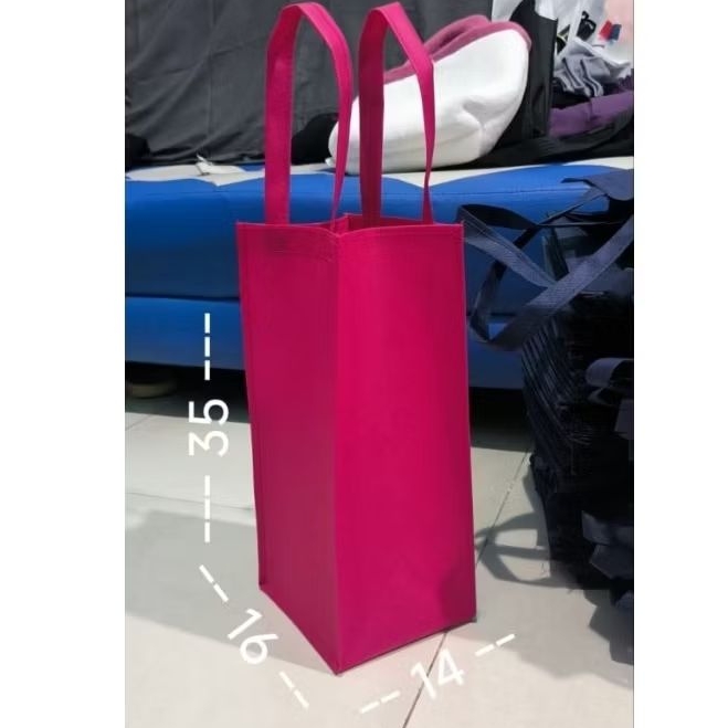 Goodybag wine botol tumbler hampers souvenir