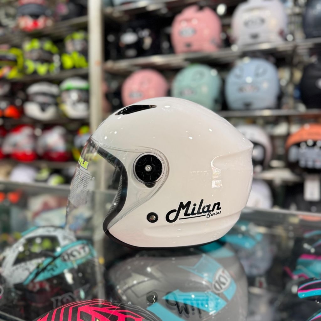 Helm BMC Milan Solid White/Putih Glossy SNI Berkualitas