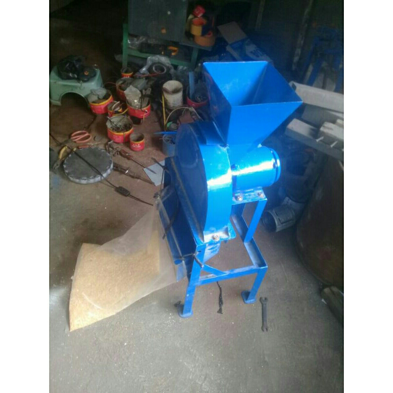 Mesin giling jagung biji bijian kohe kambing dan giling daun bambu bikin humus bikin kompos