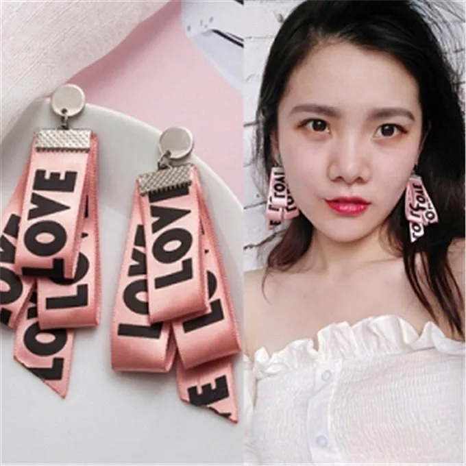 Anting Huruf Love Pita Panjang Warna Pink Hitam Cinta Black Pink | Cantik Keren Elegant Indah Mewah 