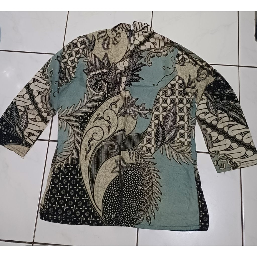 PRELOVED BAJU WANITA | ATASAN/BAJU BATIK