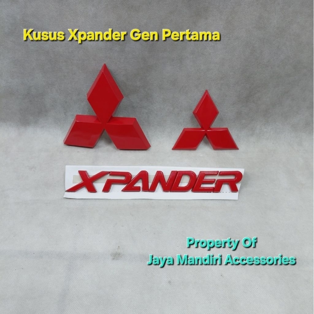 Cover Emblem Grill Depan Xpander Emblem Logo Grill Depan Xpander