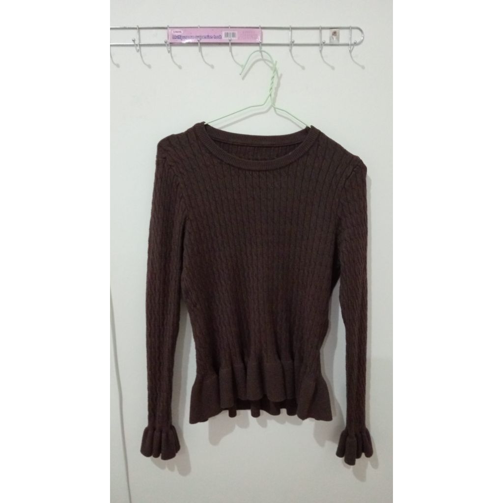 Knit Ruffle Coklat