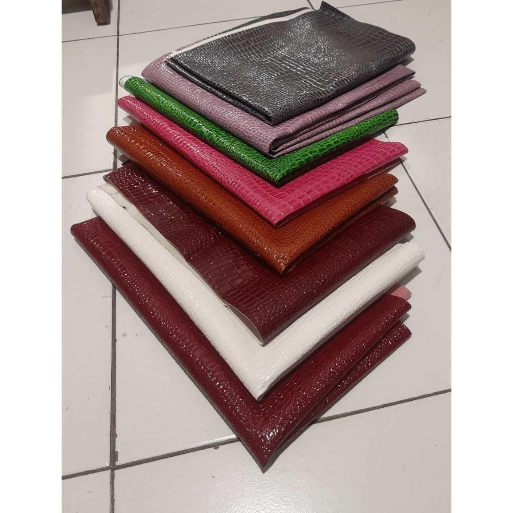 KULIT SINTETIS MOTIF BUAYA/ KULIT OSKAR BUAYA/100CMX140CM