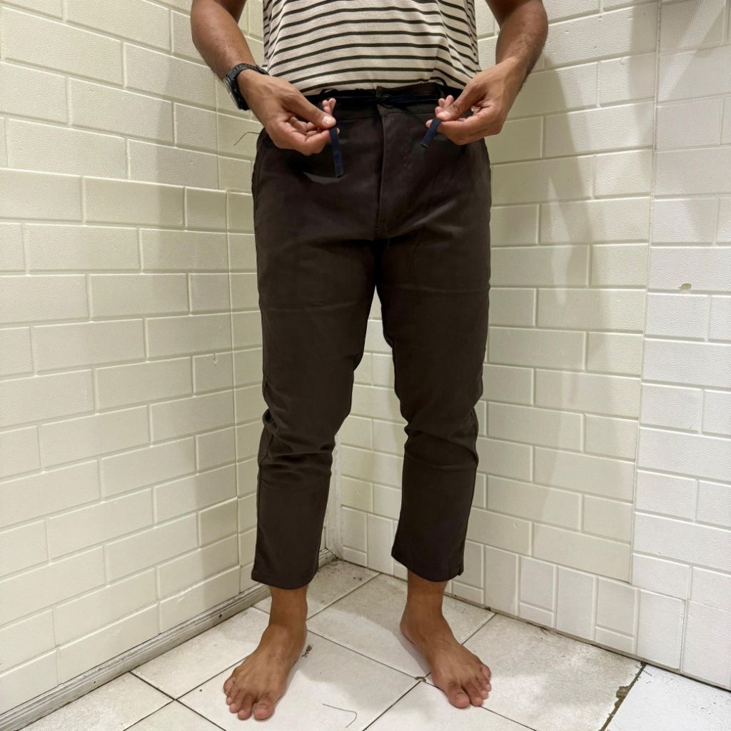 Celana Sirwal Angkle Pants Hablo Warna Dark Brown Office Casual Formal Bahan Katun Twill Slimfit