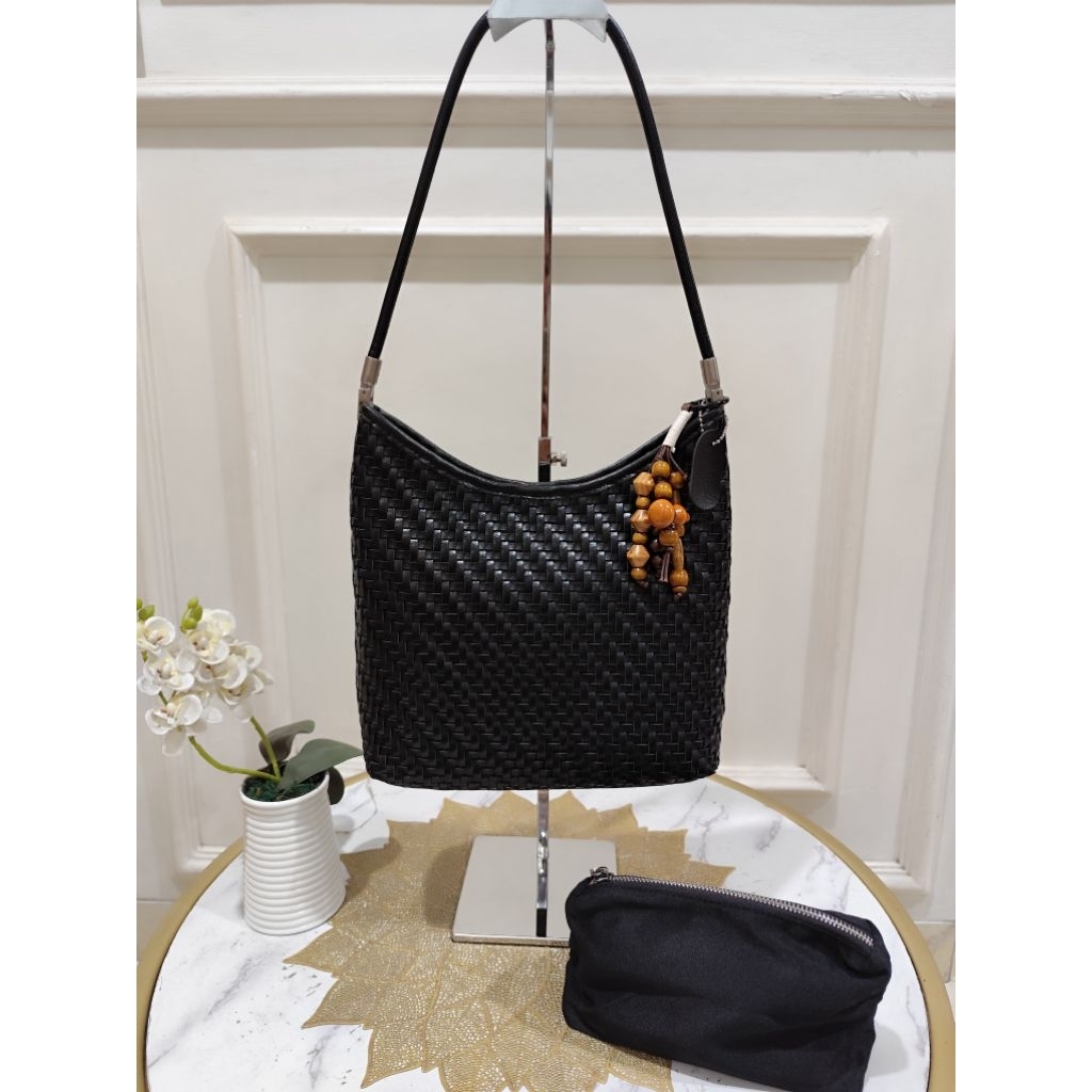 Tas anyam wanita Hima & style