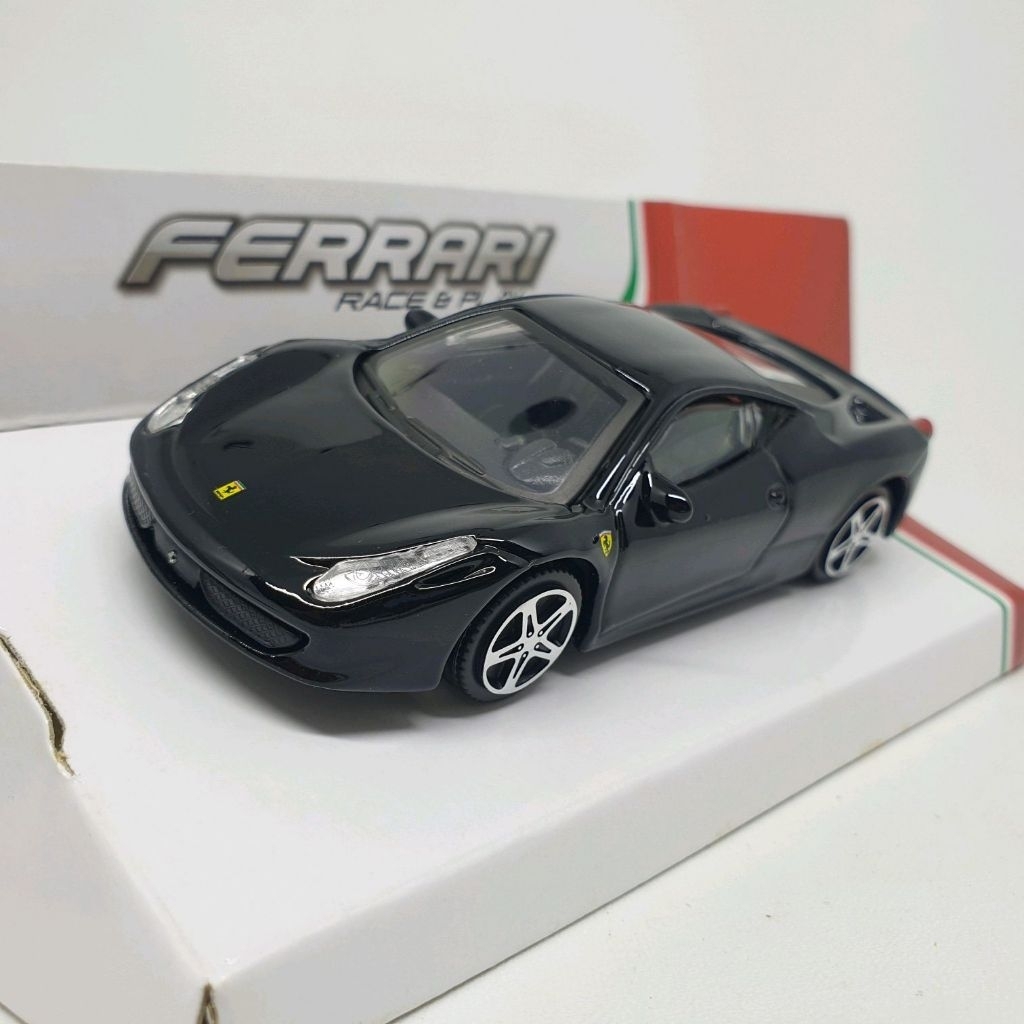 Diecast Ferrari 458 Italia Burago 1:43
