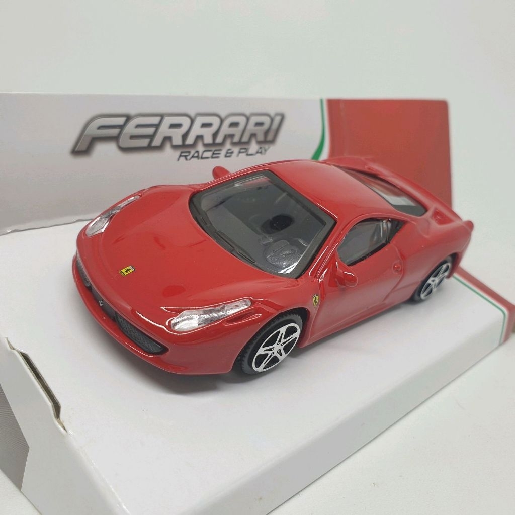 Diecast Ferrari 458 Italia Burago 1:43