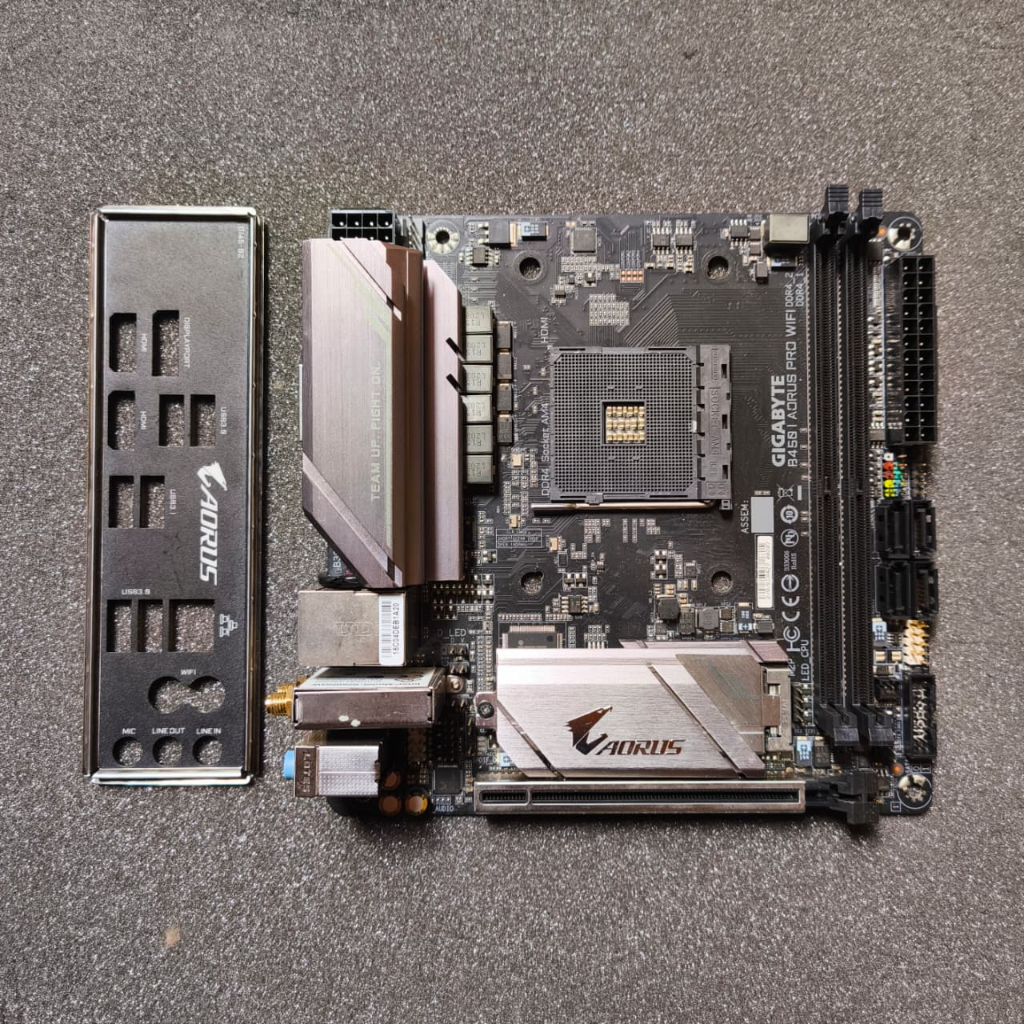 Aorus PRO Wifi B450i Mini ITX (Rare) (Motherboard Gigabyte AMD Ryzen AM4)