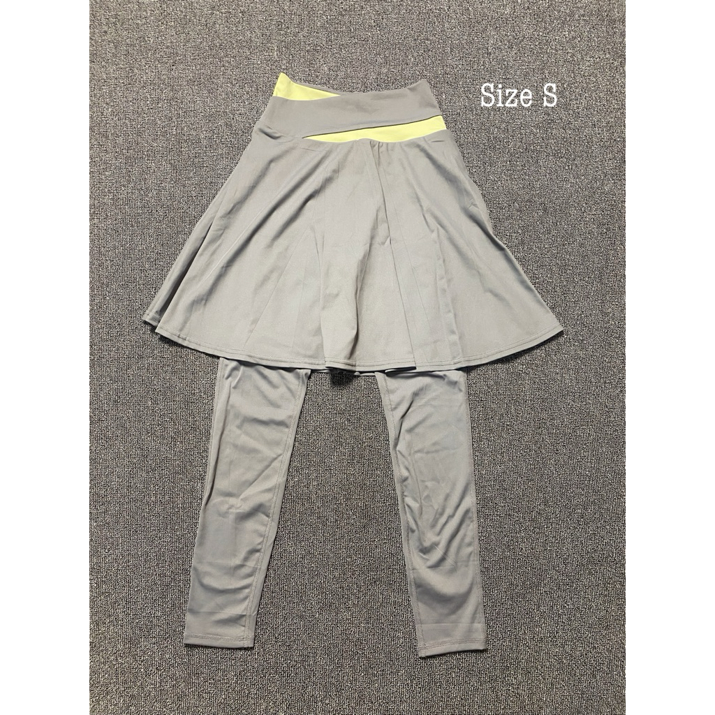 Preloved Celana Rok Olahraga