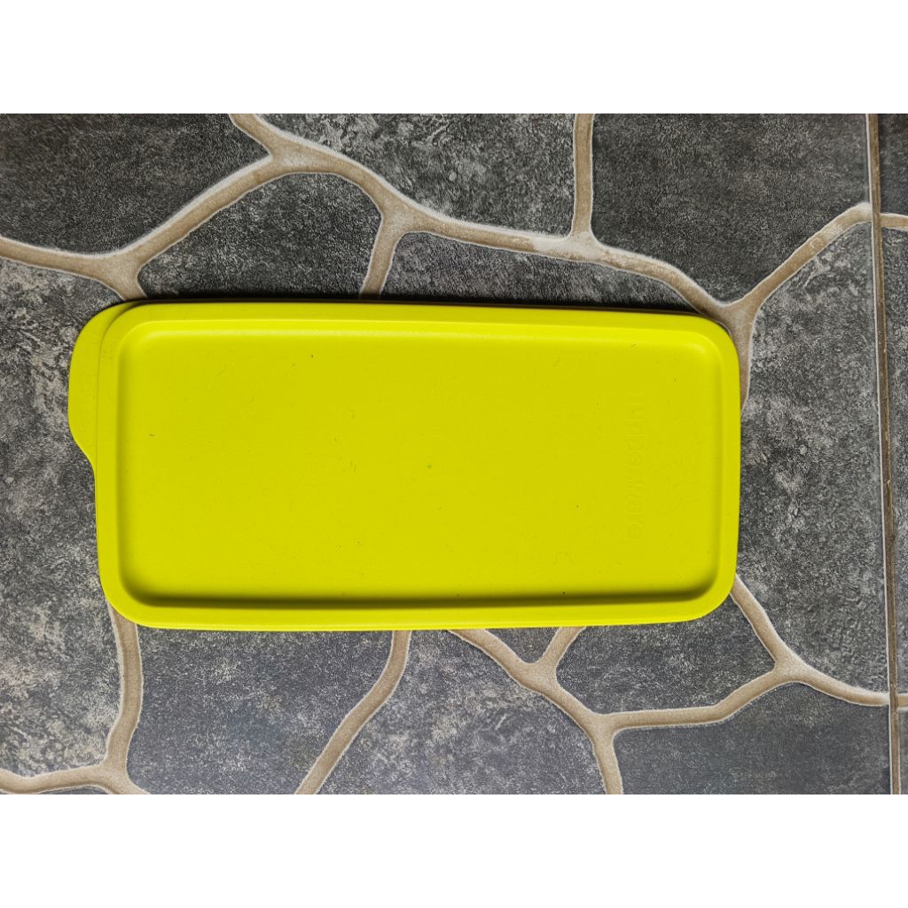 STAK N STOR SEAL Tupperware