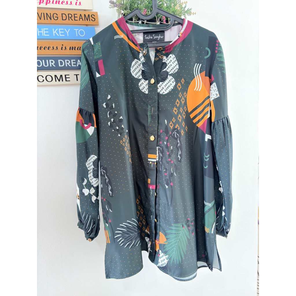 Zaskia sungkar preloved