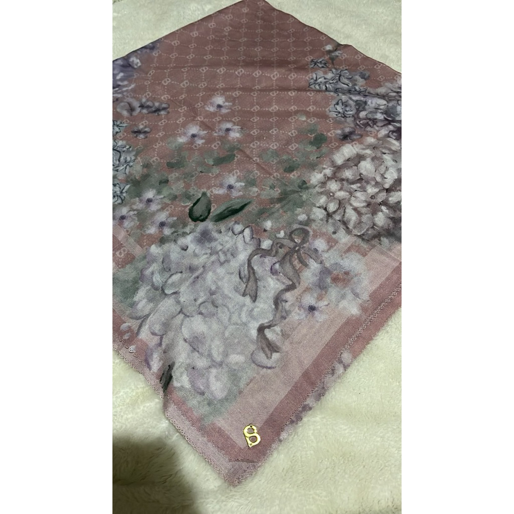 Buttonscarves Hydrangea Rabe Pink