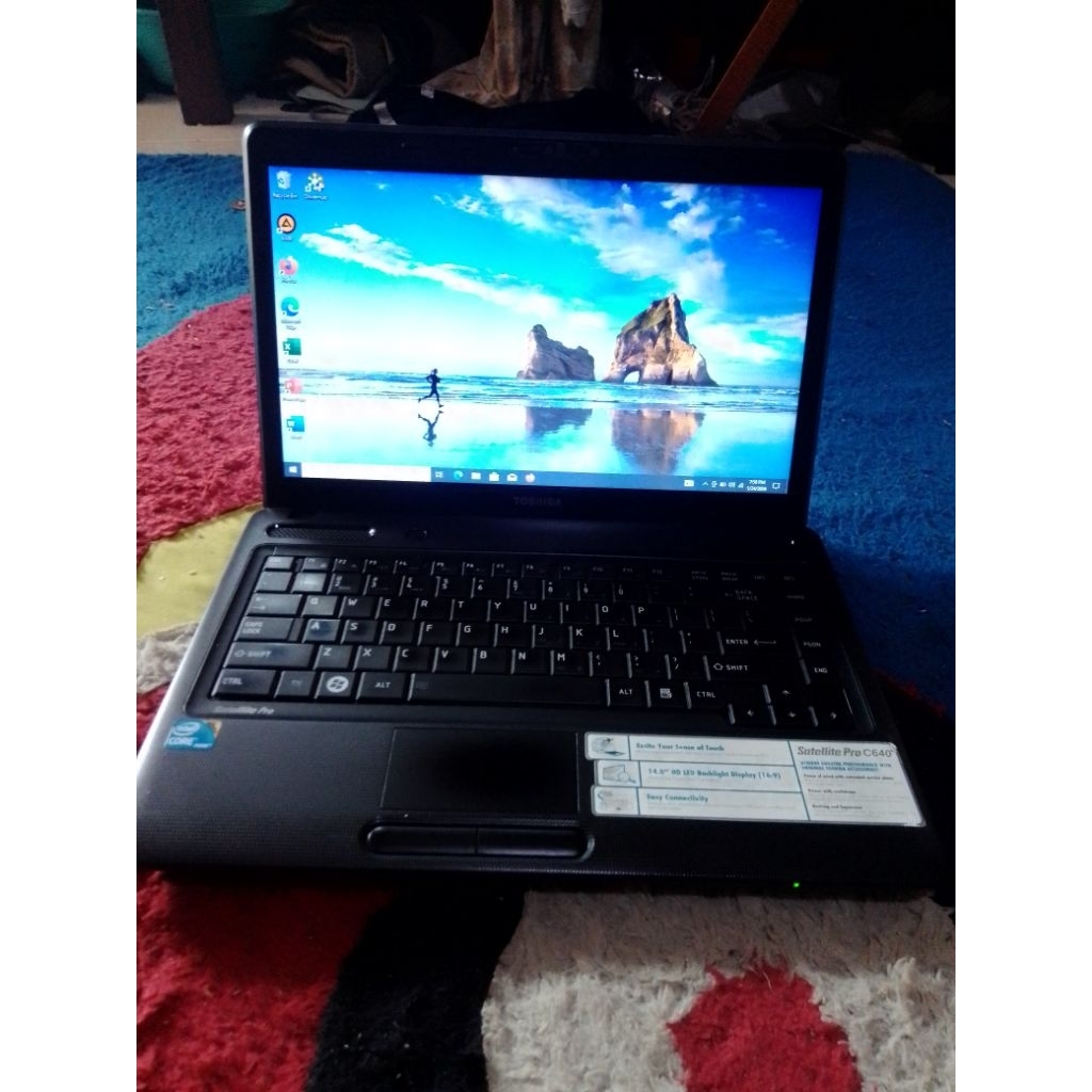 Toshiba c640 i5 gen2 mulus normal,garansi
