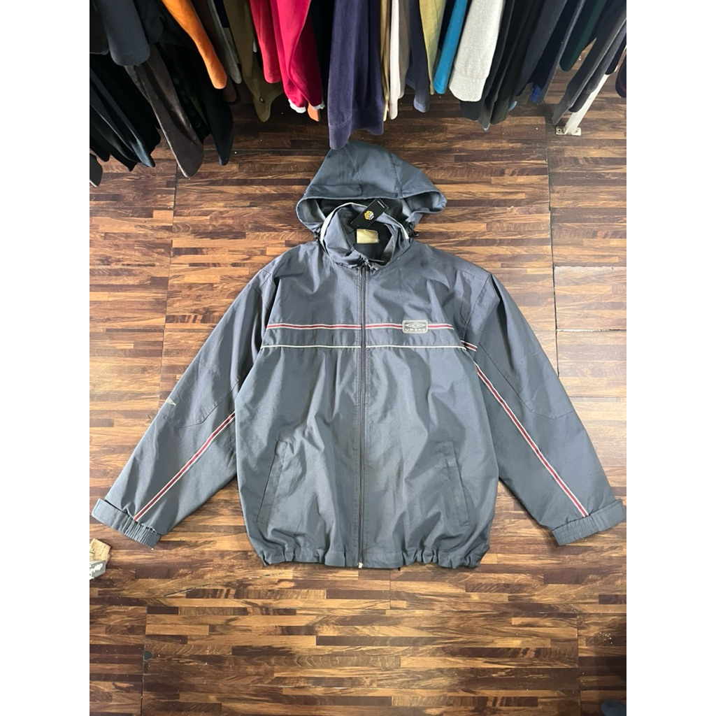 Vintage 90s Umbro Windbreaker Jacke.