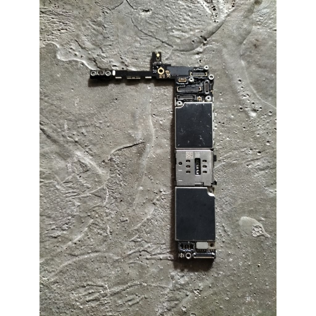 mesin iphone 6s plus 64gb  hello