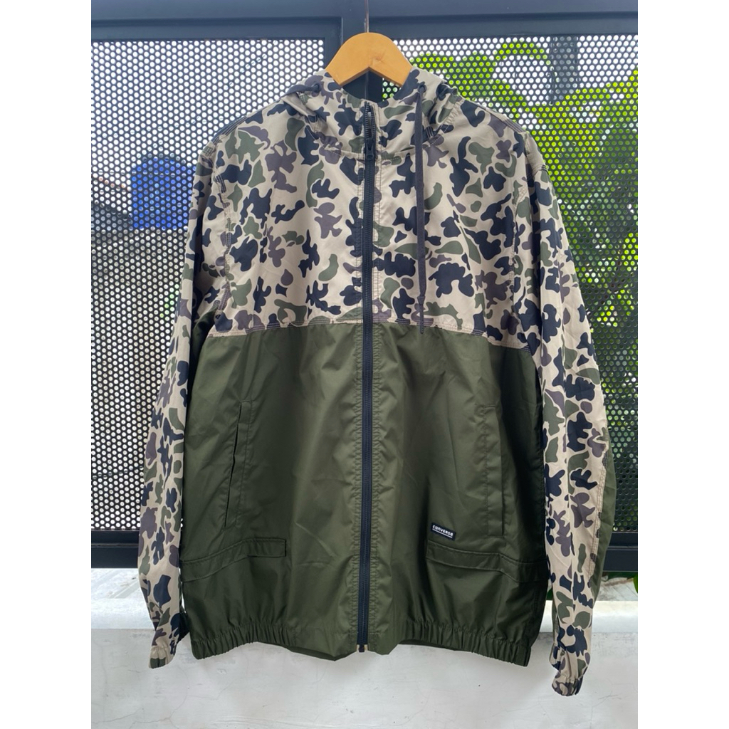 Camo Jacket converse