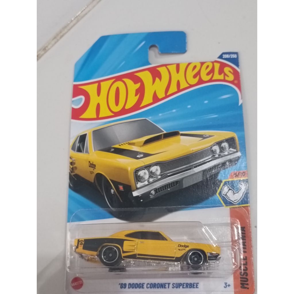 hotwheels 69 dodge coronet superbee kuning