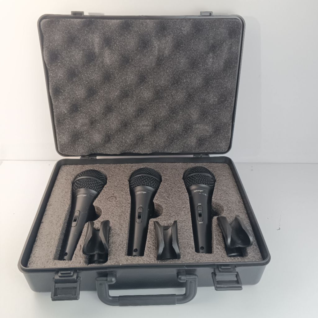 Behringer Dynamic Microphone XM1800S - Second