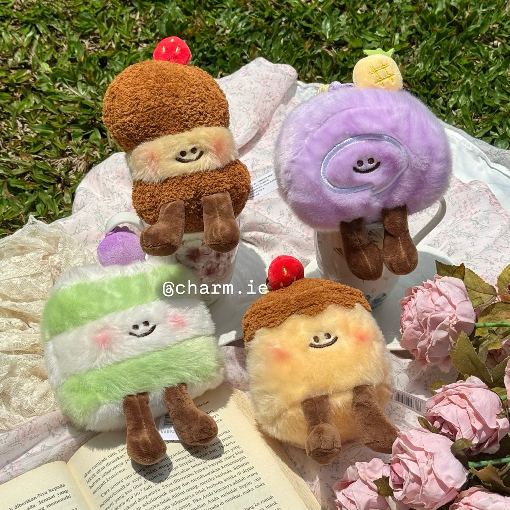 Charmie | Soft Cake Bag Charm REAL PICTURE Dessert Gantungan Tas Keychain Plush Toy Doll Squishy Sho