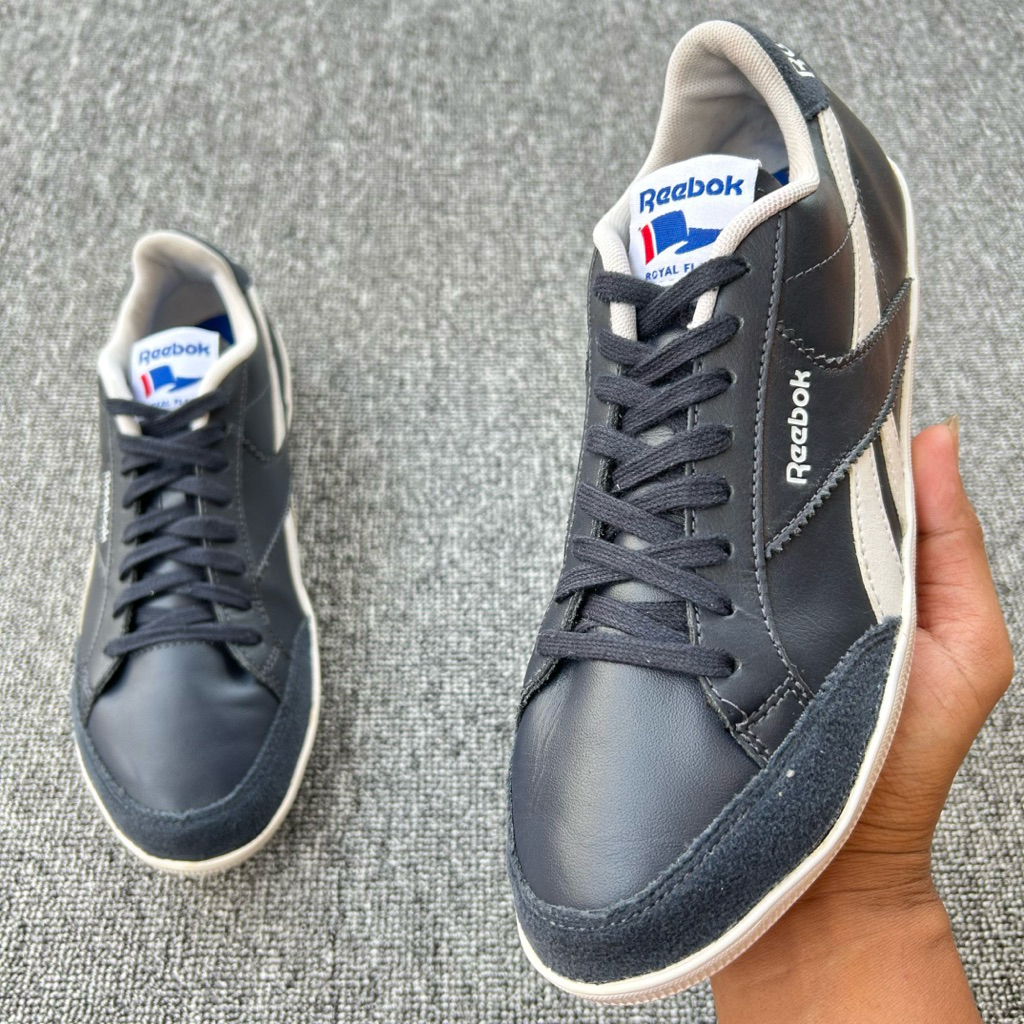 Sepatu REEBOK Royal Flag Size 39 Panjang Insole 25 cm