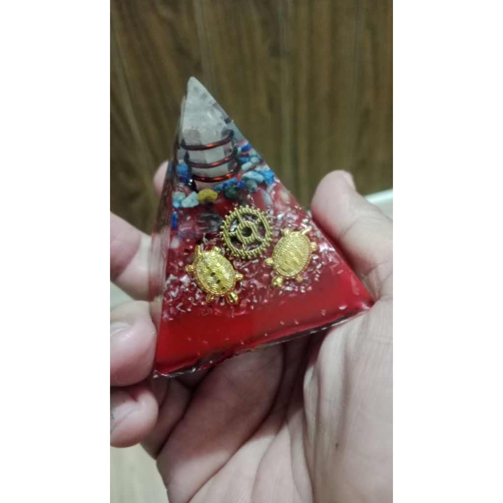 Orgonite piramida