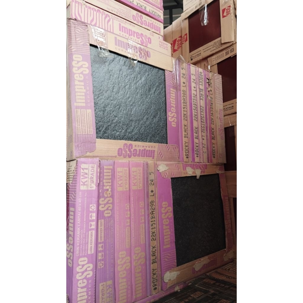 Keramik 40x40 Rocky Black | Matt