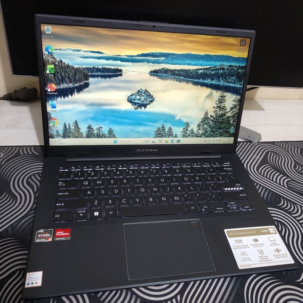 Asus Vivobook Go 14 Ryzen 3 7320u Ram 8gb SSD 256gb