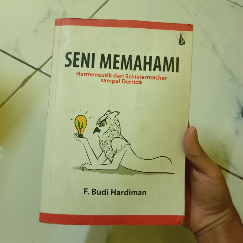 SENI MEMAHAMI