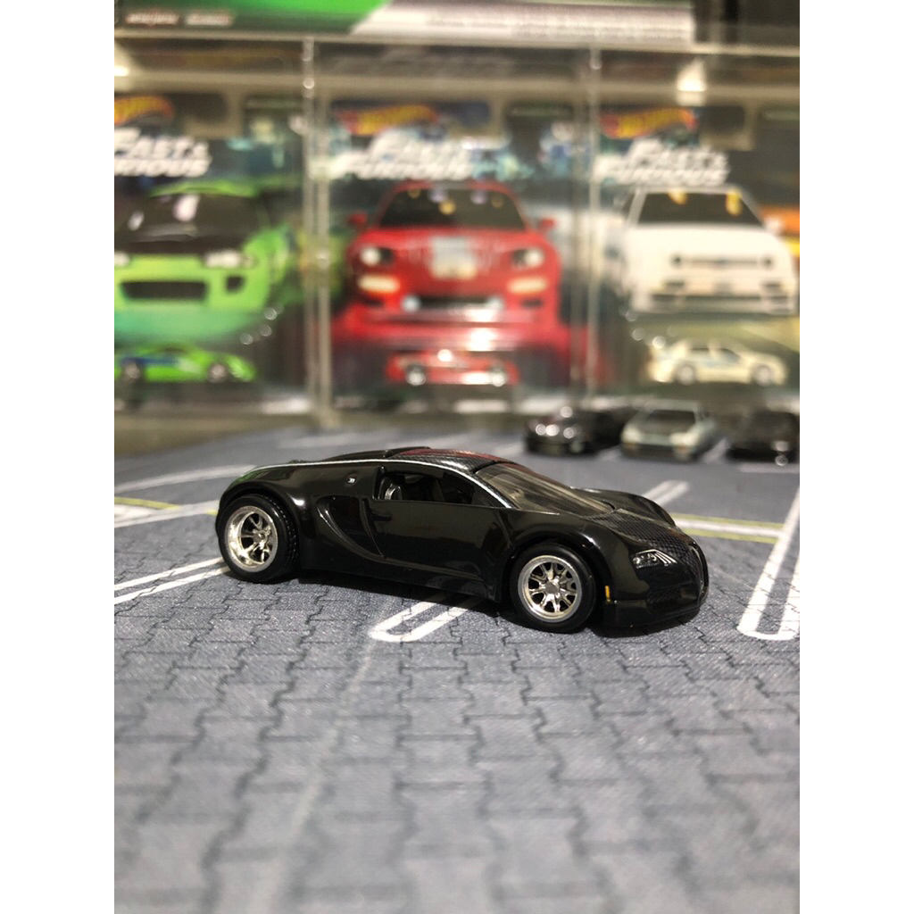 HOT WHEELS PREMIUM BUGATTI VEYRON