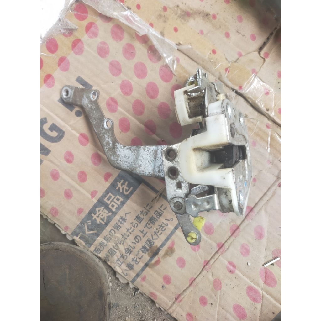 Door lock pintu depan Apv arena central lock kiri belakang