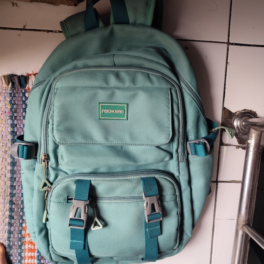 Tas Ransel Hijau Feichuang Bekas
