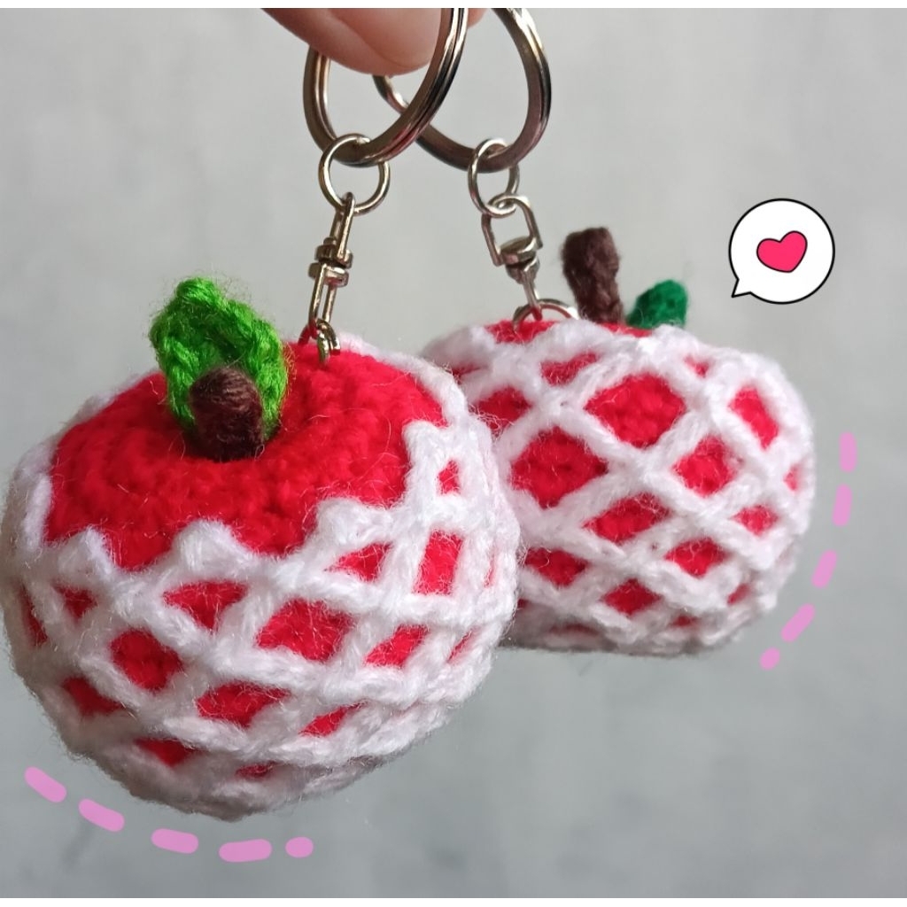 Amigurumi Keychain Rajut Buah Apel dan jaring penutup