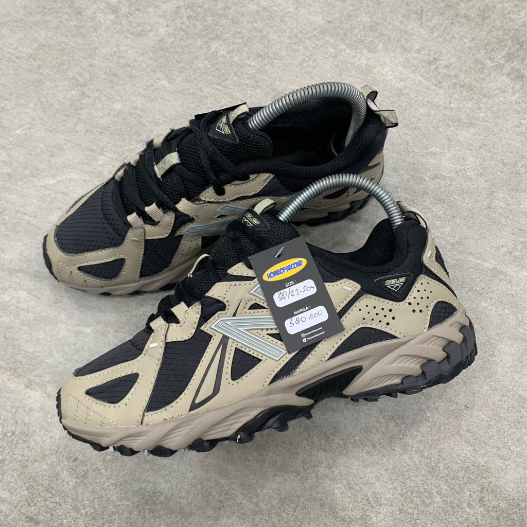 New Balance 610 Alumunium Black