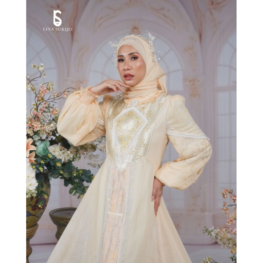 LINA SUKIJO RYNANDA SET DRESS DAN SCRAFT
