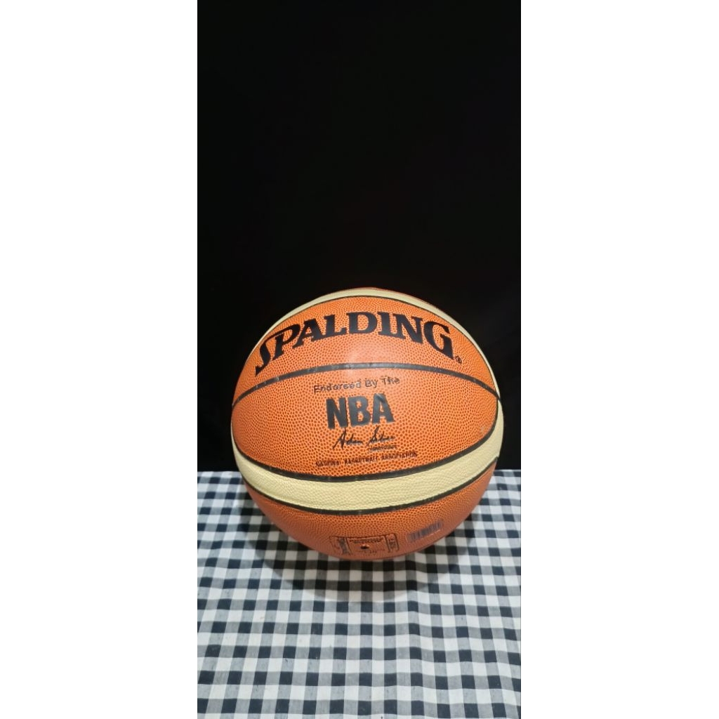 Bola Basket Spalding
