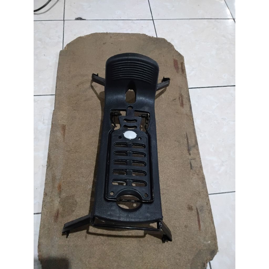 Bagasi Tengah Japit Supra X 125 New. Supra X 125. Supra X 125 TR, Supra X 125 Batman. Supra X 125 D/