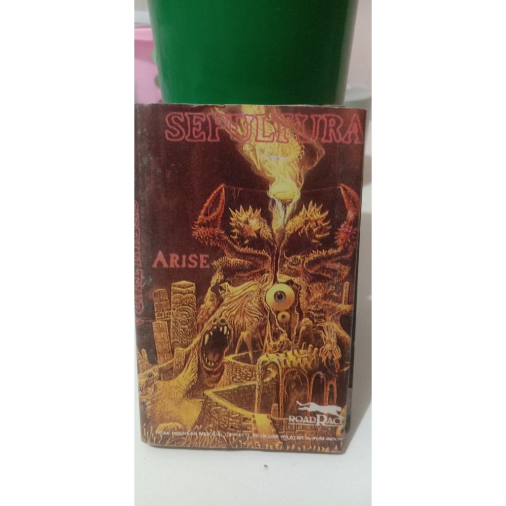 kaset pita Sepultura arise