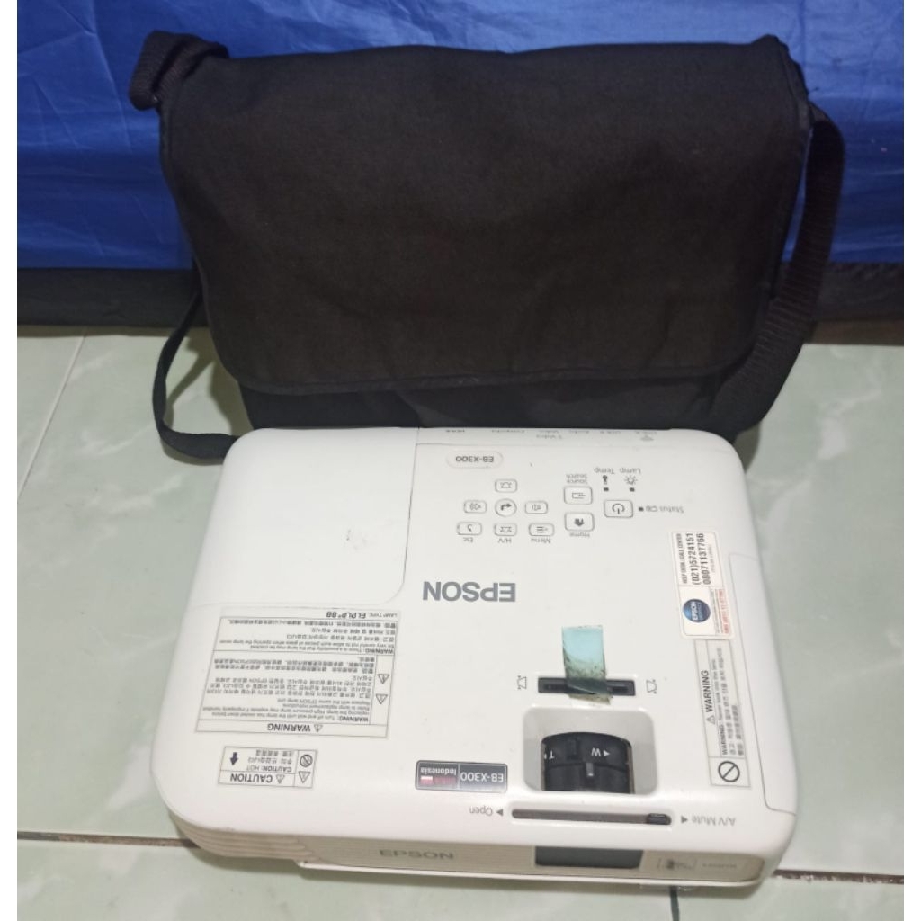 PROYEKTOR EPSON EB X300
