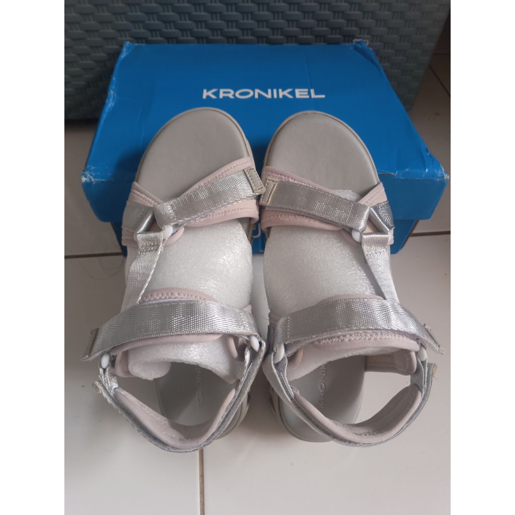 (NEW) sandal dan sepatu wanita (kronikel n Ardiles)