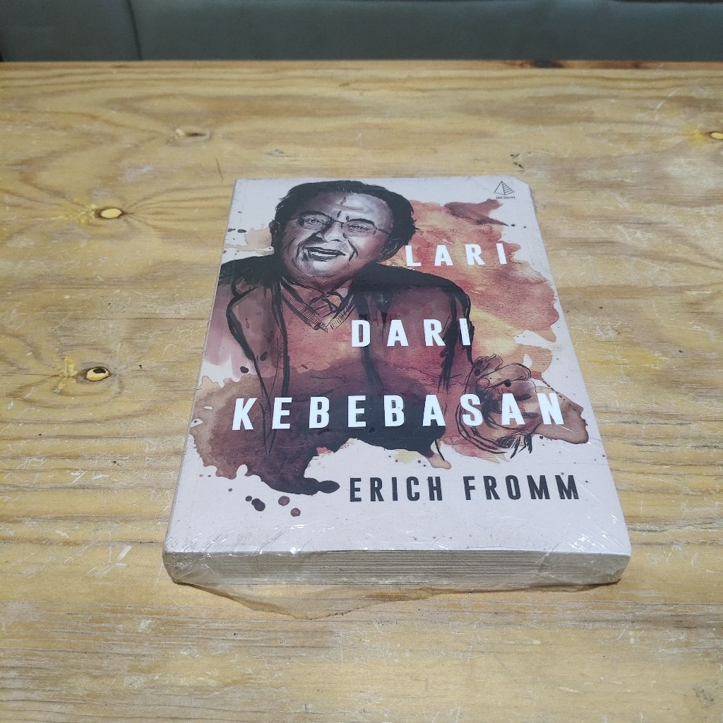 Buku Lari dari Kebebasan