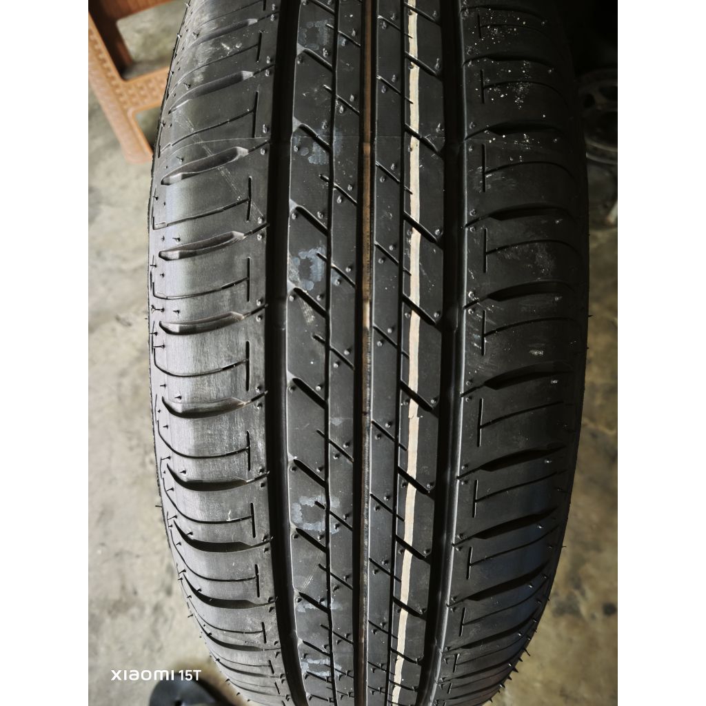 Bridgestone ecopia 205/65 R16