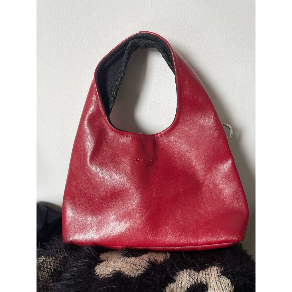 Preloved Limited Studio Bag