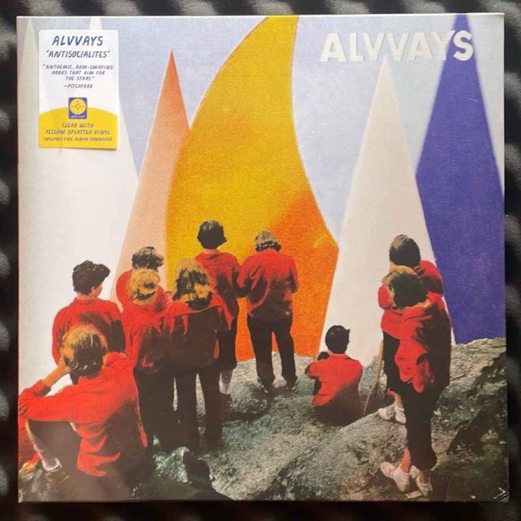 (SEGEL) Piringan Hitam Vinyl Alvvays Antisocialites (Yellow Clear Vinyl)