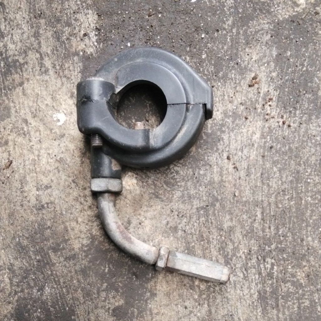 RUMAH GAS HOLDER DUDUKAN PIPA GAS ORIGINAL HONDA SUPRA X 125/KHARISMA