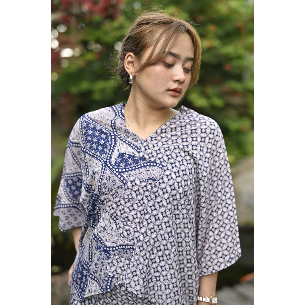 batik outer wanita paris premium kombinasi kawung biru delimo ekslusif